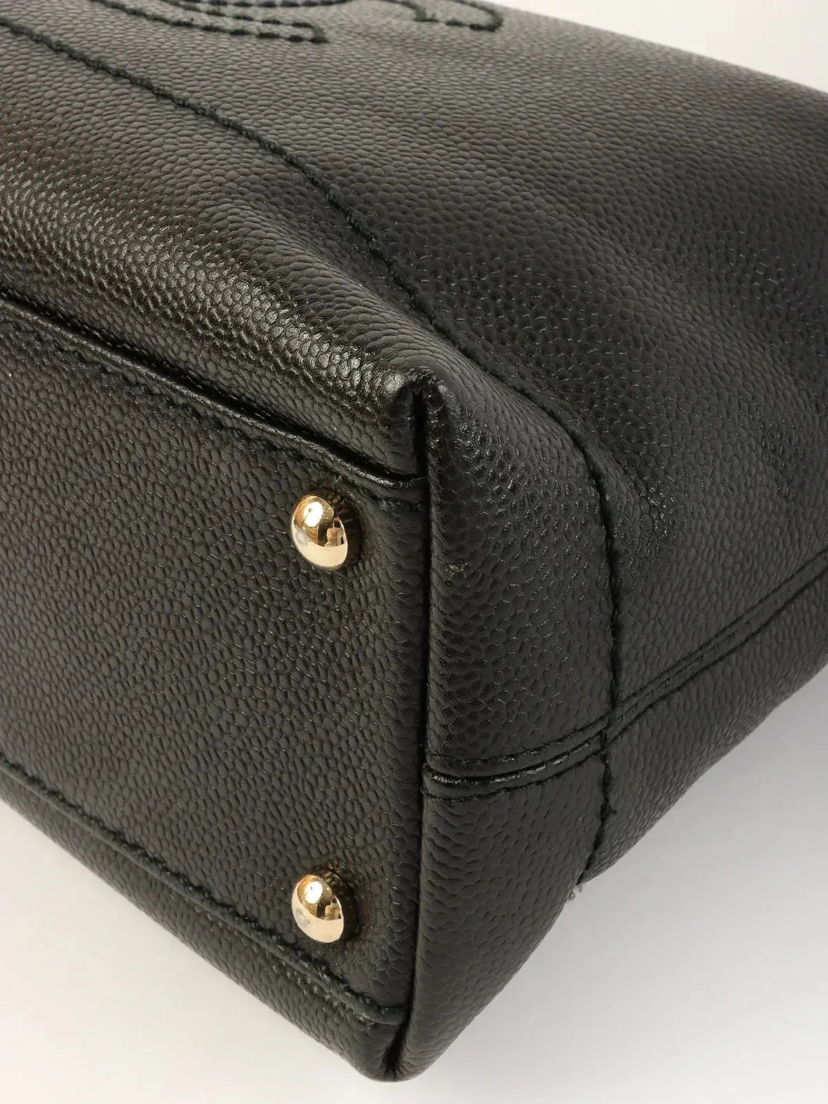 CHANEL Around 2002 Made Caviar Skin Cc Mark Stitch Wood Chain Top Handle Bag Black