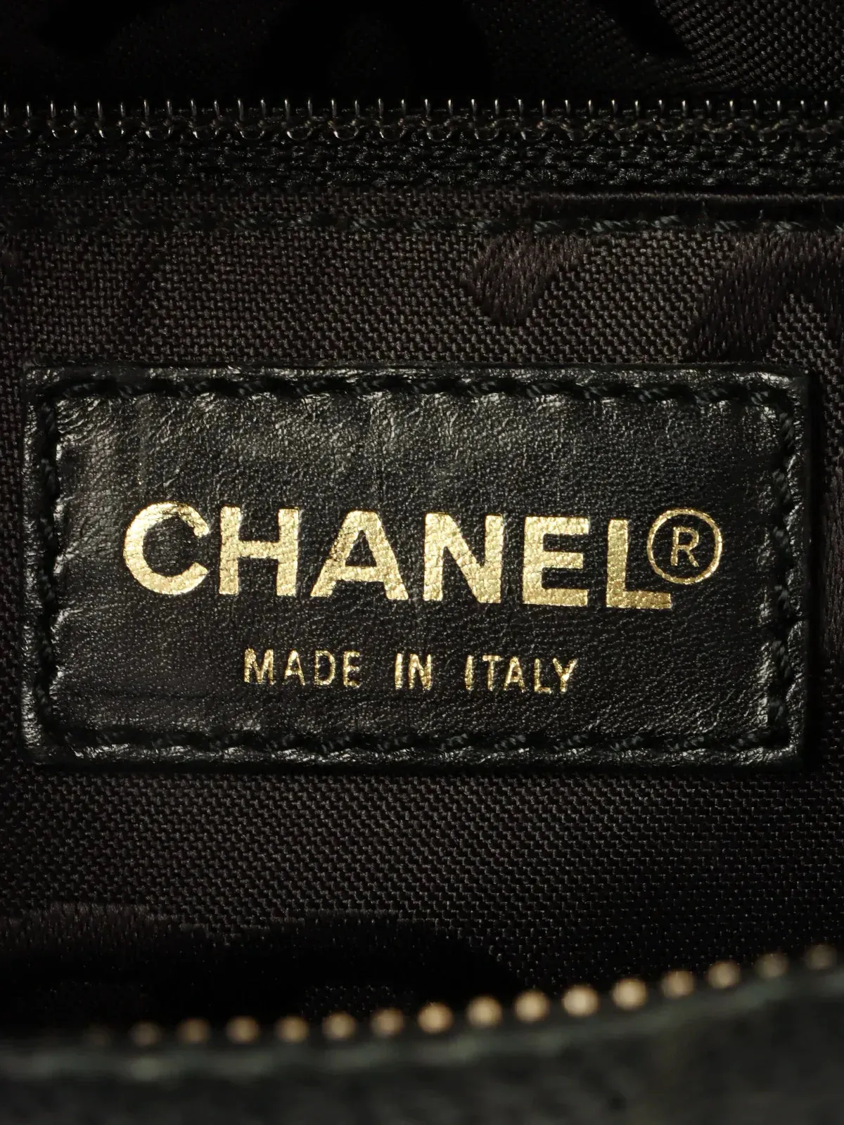 CHANEL Around 2002 Made Caviar Skin Cc Mark Stitch Wood Chain Top Handle Bag Black