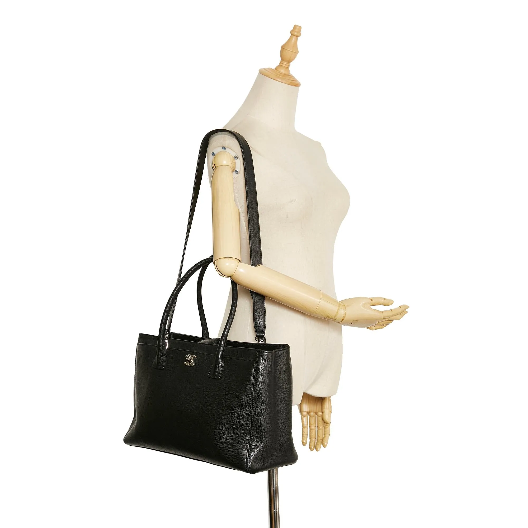 Chanel Executive Cerf (SHG-99hCLK)