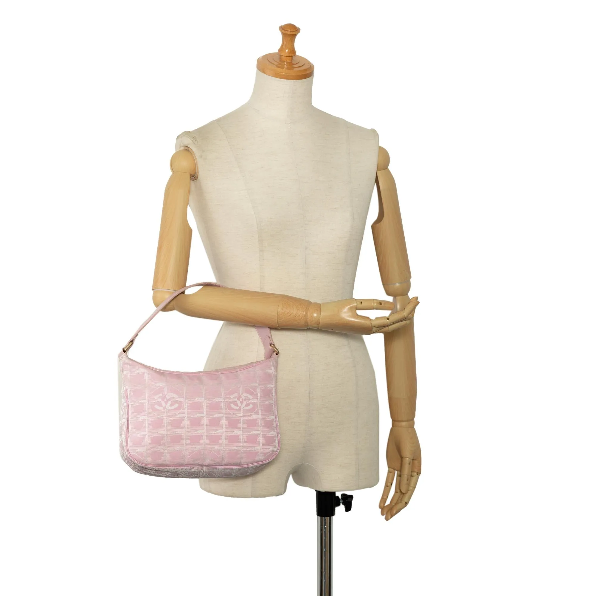 Chanel New Travel Line Handbag (SHG-7LFKx3)