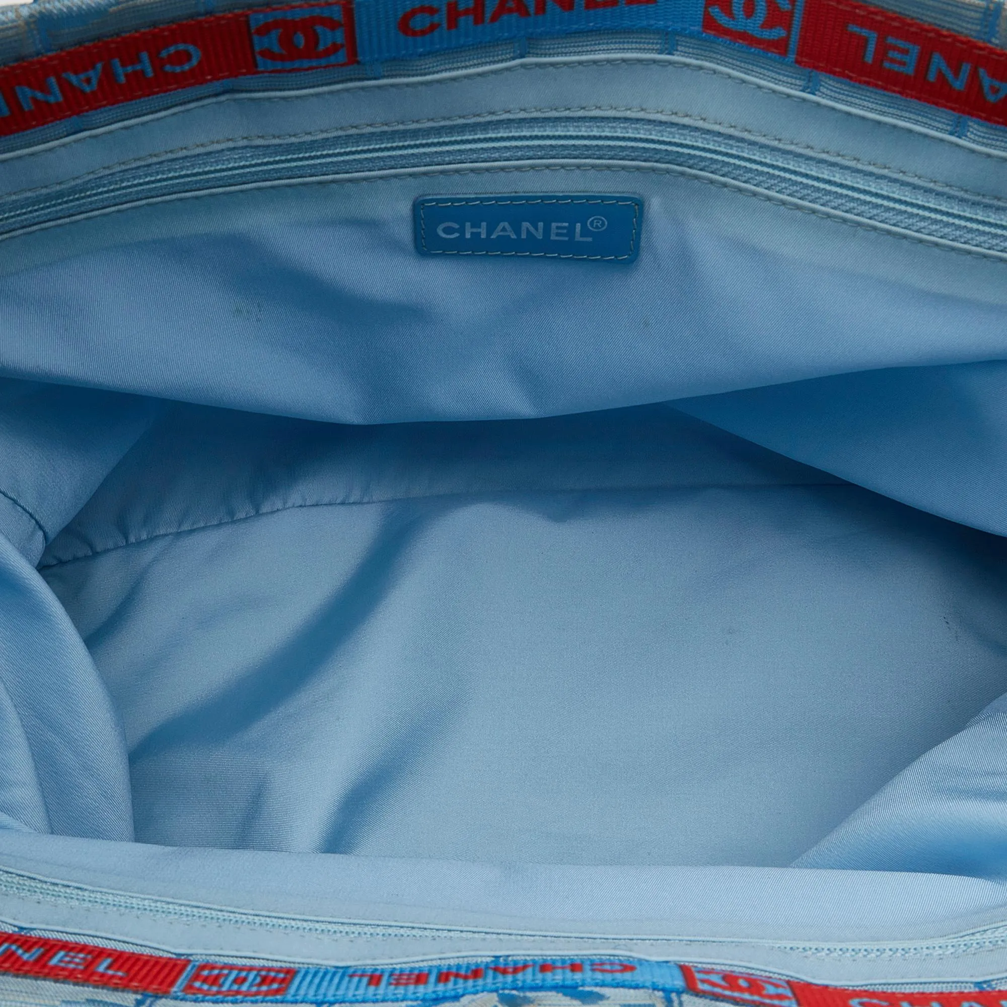 Chanel New Travel Line Tote (SHG-CX3Zax)