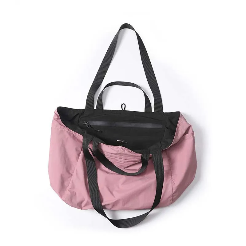 Fashion Travel Bag For Men and Women Light and Large Capacity