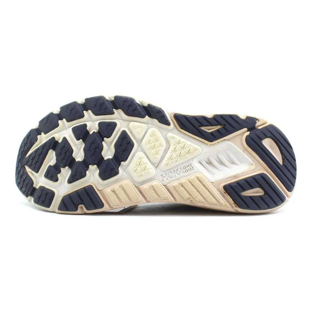 HOKA ONE ONE ARHAI 5