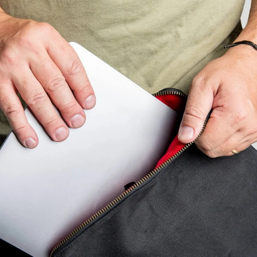 Laptop Case by Pack Animal