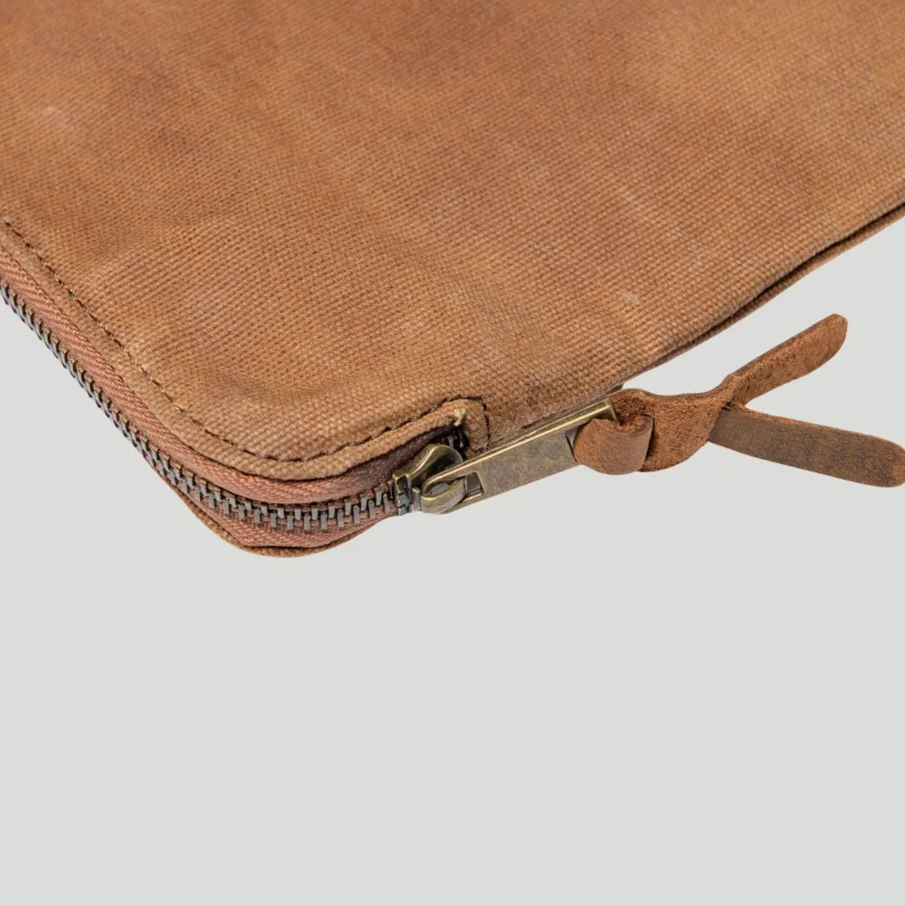 Laptop Case by Pack Animal