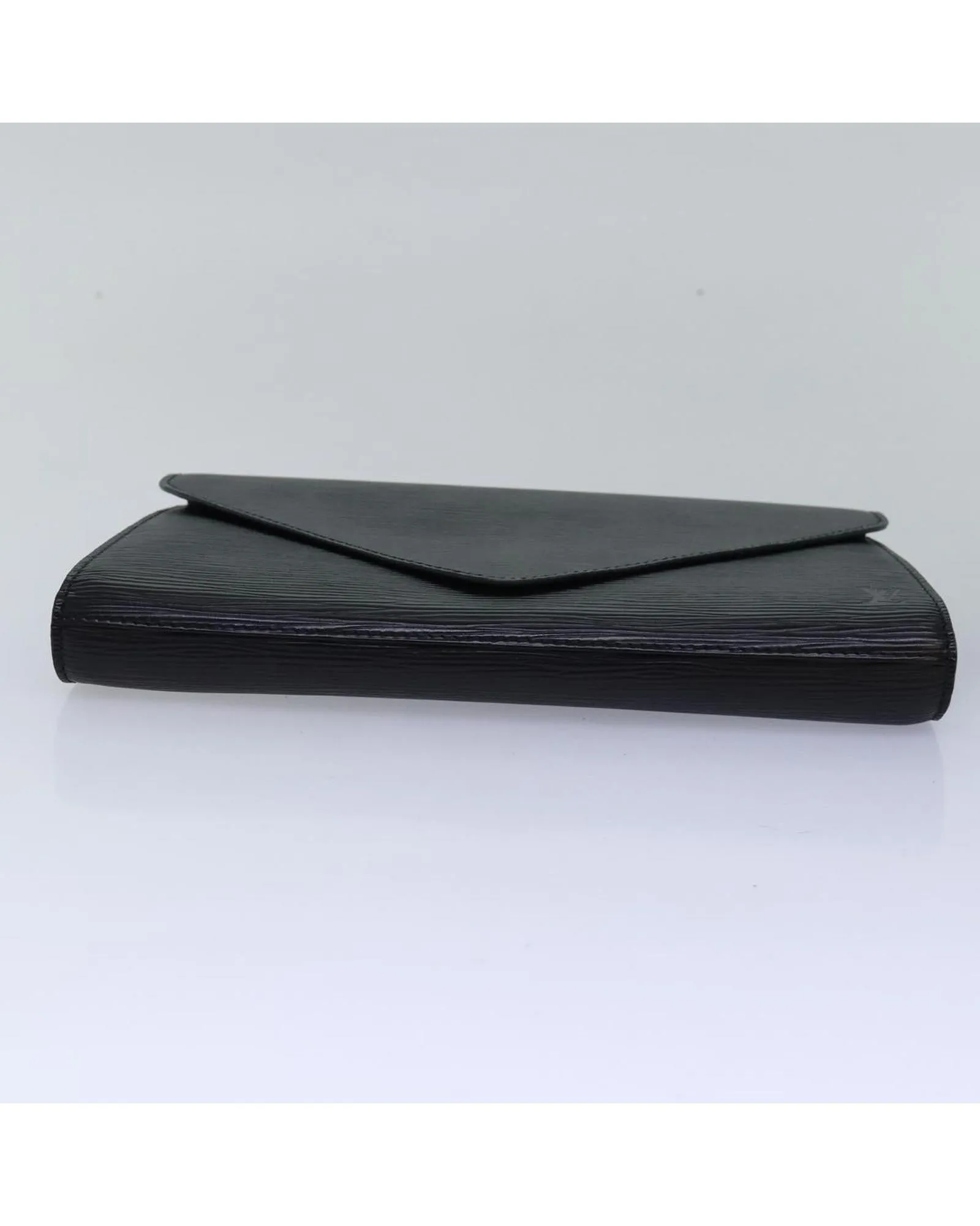 Louis Vuitton Pochette Clutch Bag in Black Epi Leather