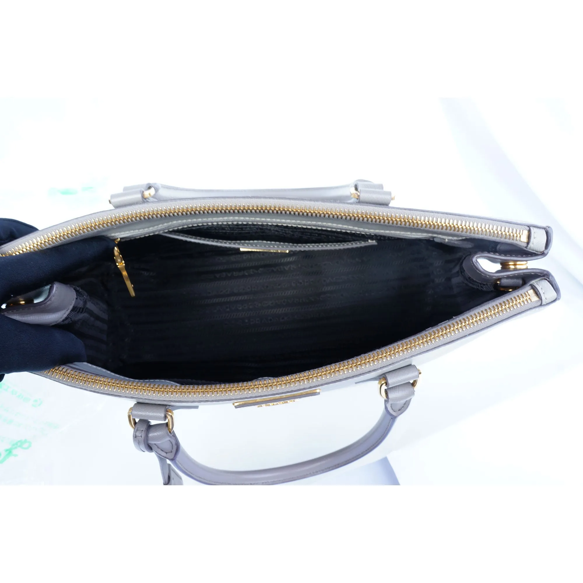 PRADA SAFFIANO LUX LEATHER SHOULDER BAG