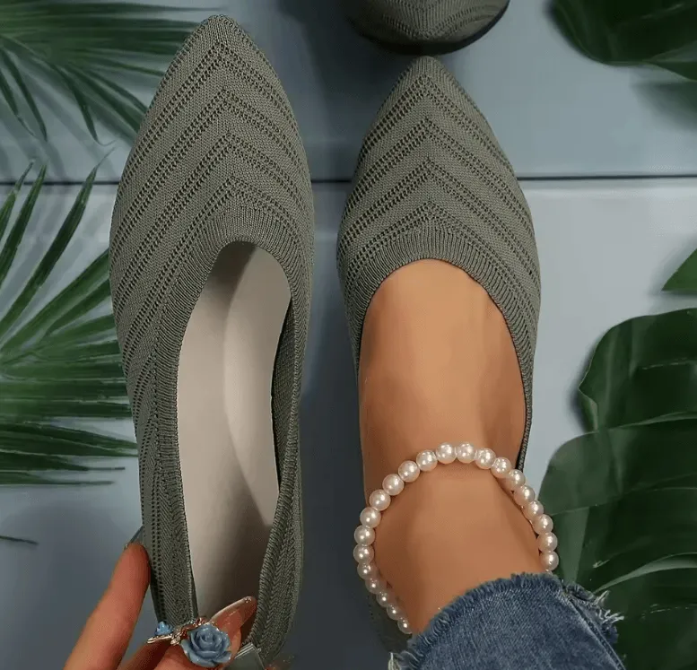 Women’s Pointed Toe Flat Shoes - Breathable Knitted Slip-On Ballet Flats