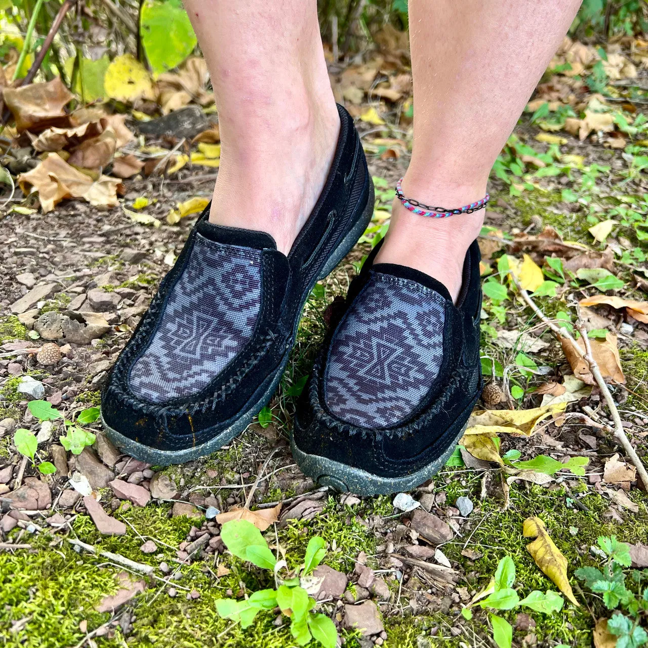 WOMEN'S TWISTED X SLIP ON DRIVING MOC | BLACK - GREY