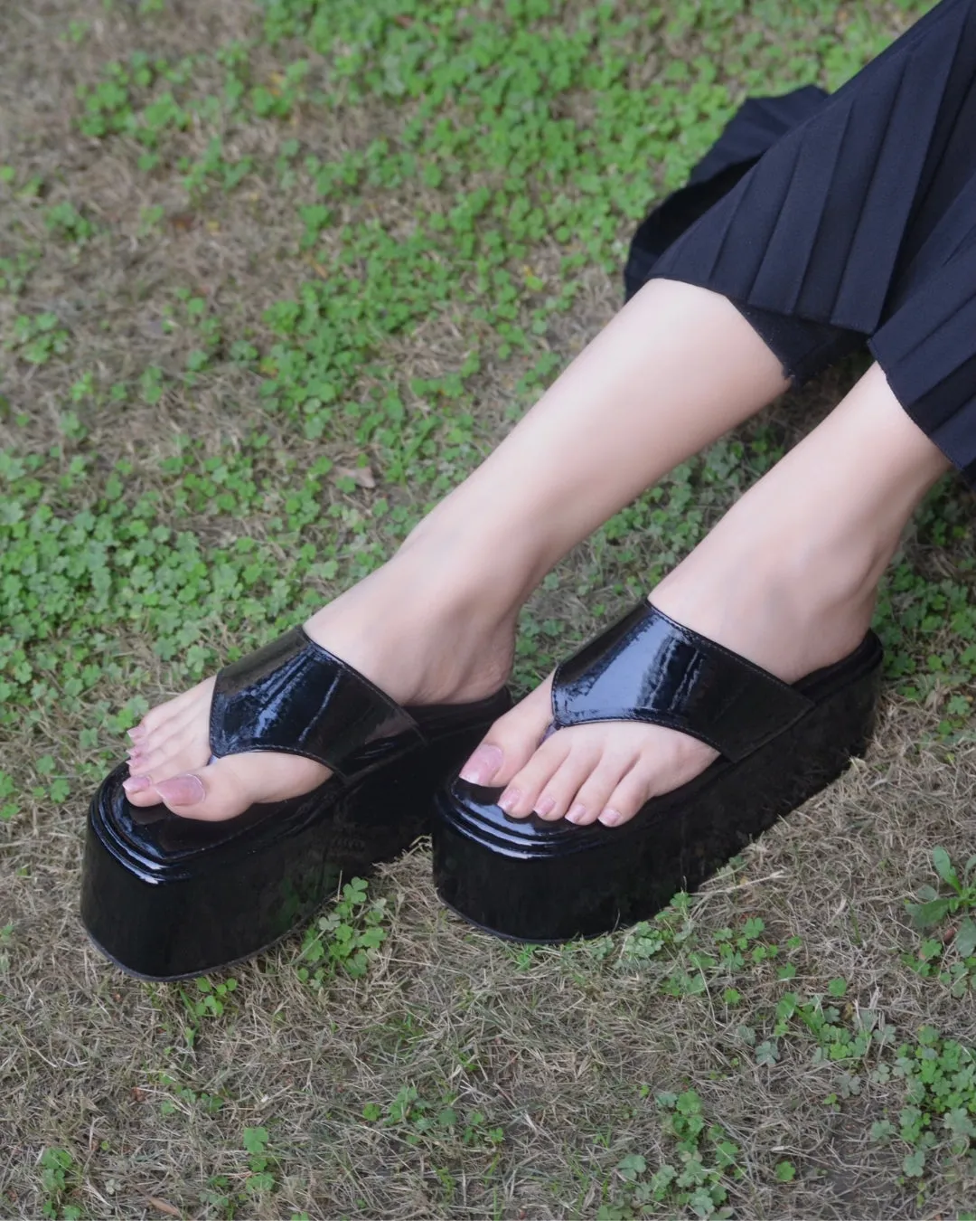 Y2K Platforms - Black